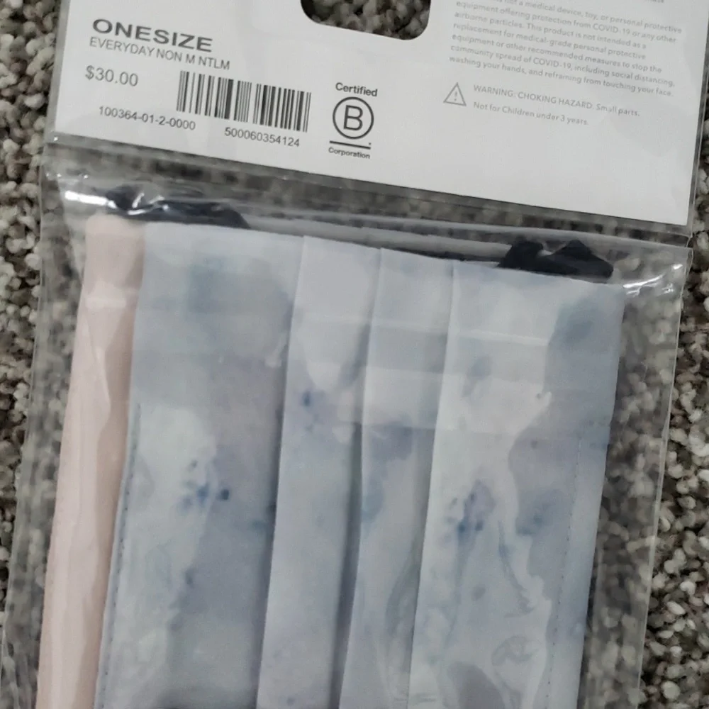 Athleta 5 Pack Face Mask NWT